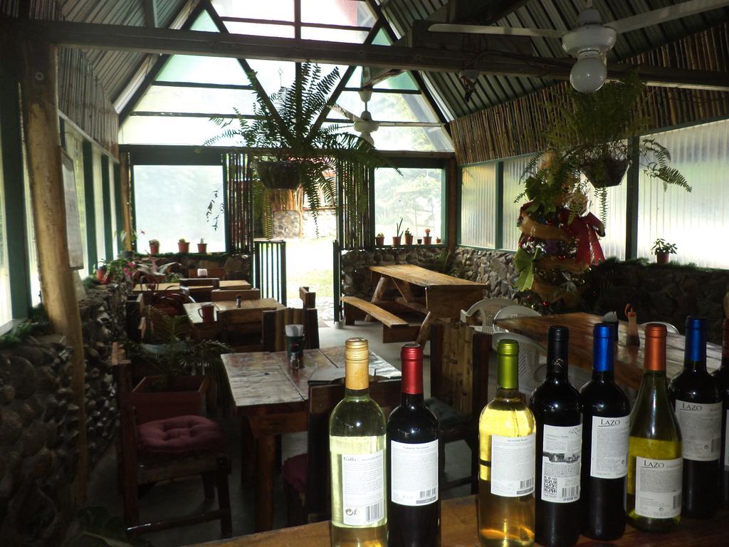 Fireside Inn And Grill 보케테 외부 사진